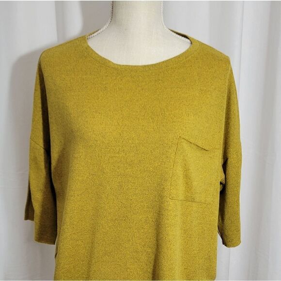 Altar'd state blouse - Picture 6 of 8